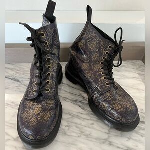 Dr Doc Martens Baroque Boots Sz 8 EU 39 Pascal Purple Gold Leather Combat Moto